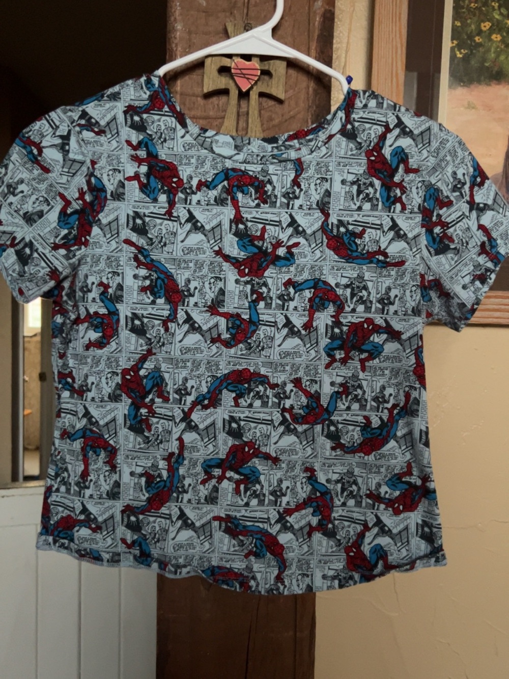 Women’s marvel crop